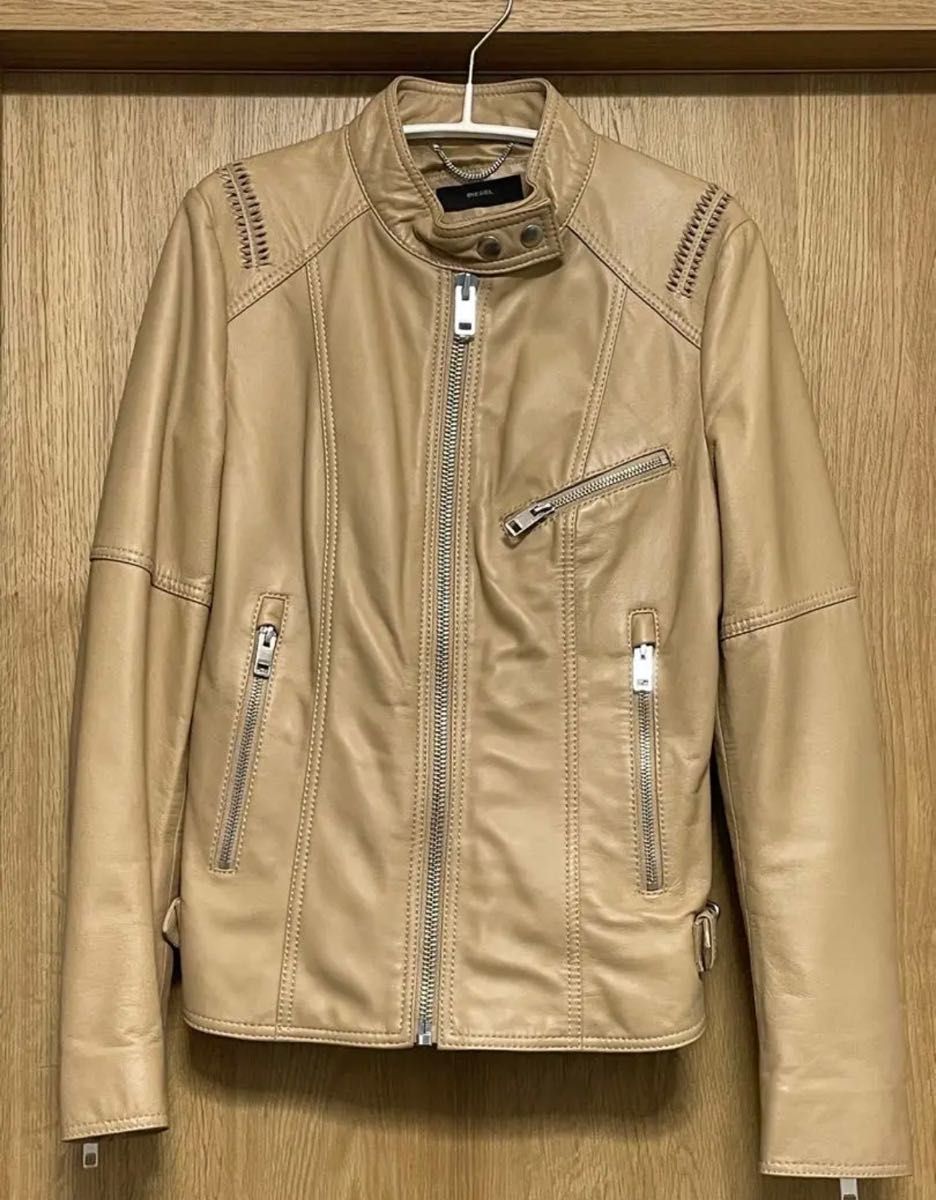 素晴らしい外見 diesel 革ジャン DIESEL レザージャケット 美品 - htii