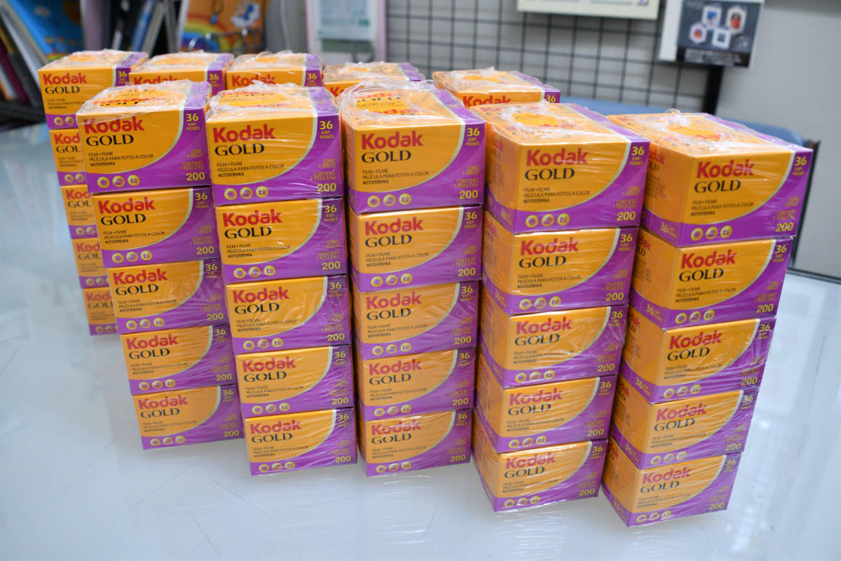 未開封新品!2024年11月有効KODAK GOLD 200-36枚撮 コダック製