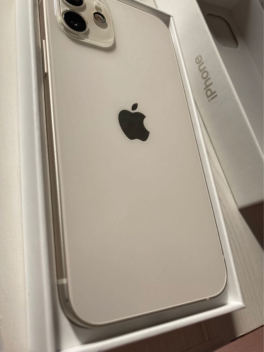 iPhone 12 64GB ホワイト SIMフリー中古美品