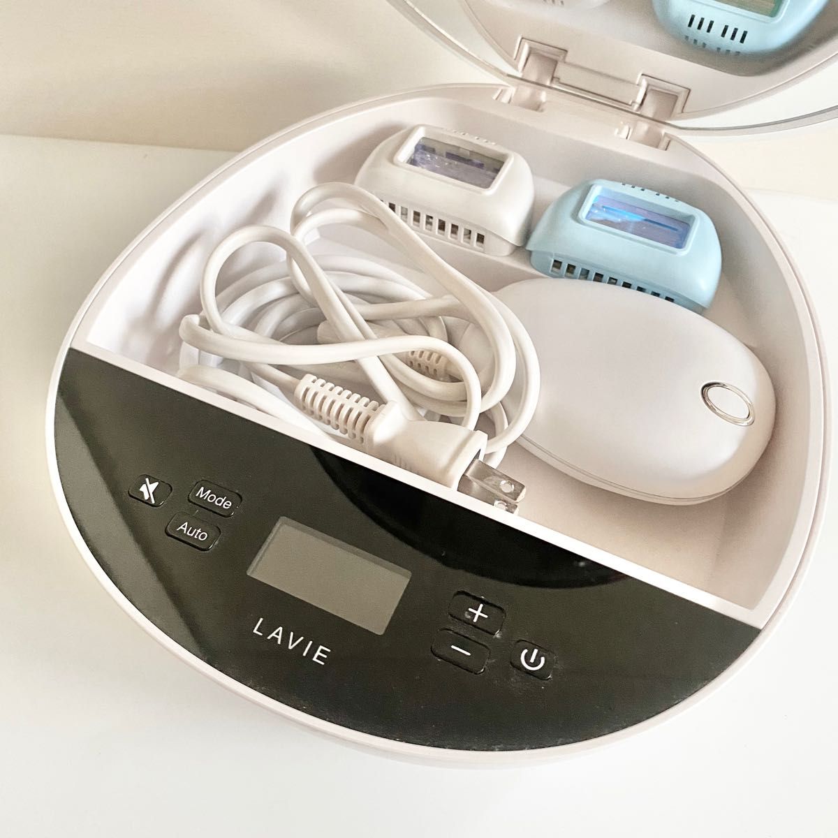 LAVIE/ラヴィ IPL光エステ脱毛器 LVA500 フラッシュ脱毛器 ※中古 家庭用脱毛器