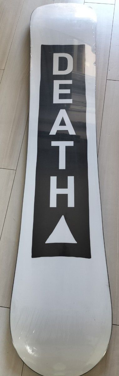 【新品極美品！50%off！！！】デスレーベル（DEATH LABEL）19-20 スノーボード 板 153cm