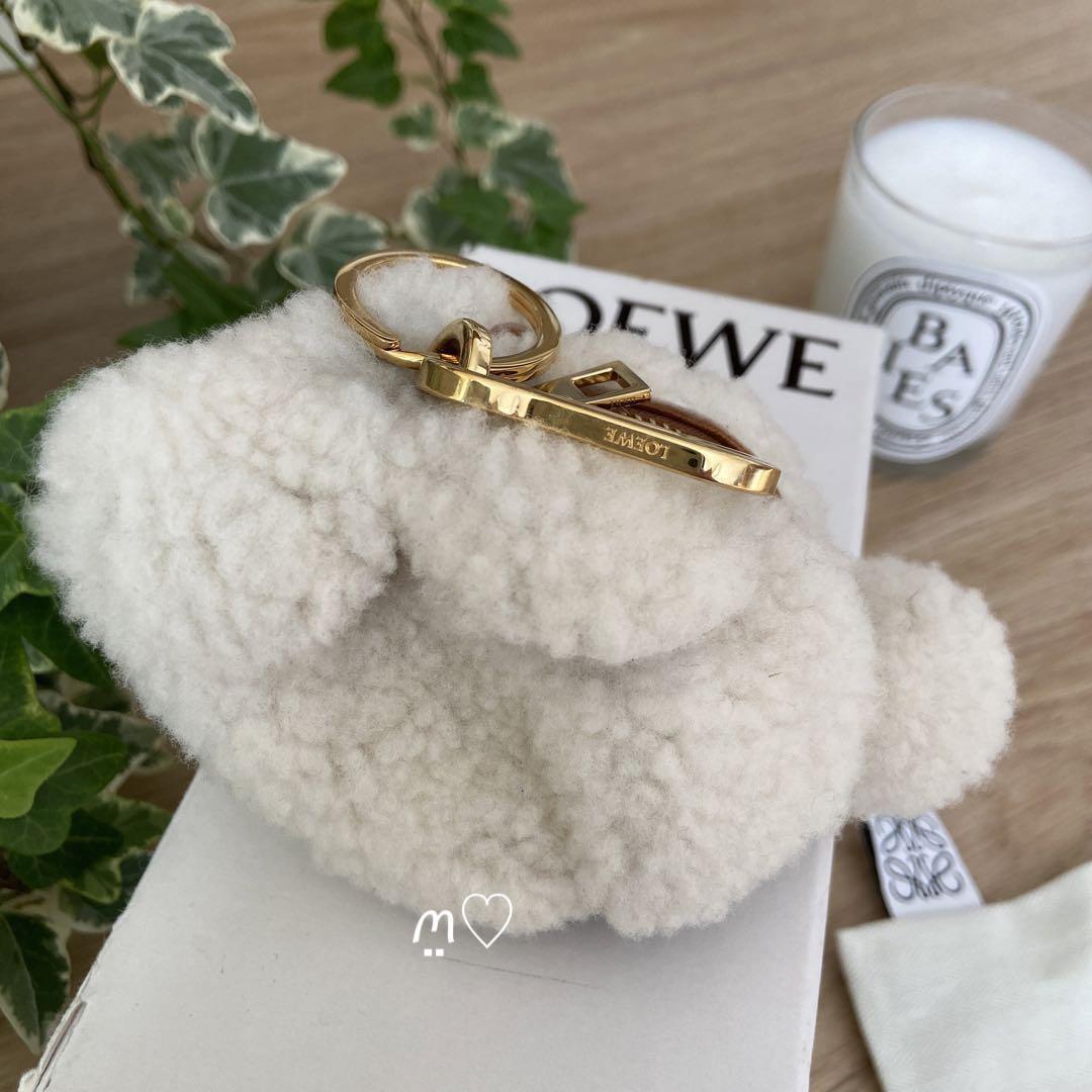 送料無料 LOEWE ロエベ バニーチャーム キーホルダー キーリング 送料無料 LOEWE ロエベ バニーチャーム キーホルダー キーリング