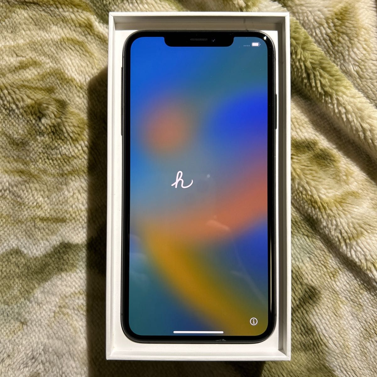 iPhone Xs Max Space Gray 256 GB au｜PayPayフリマ