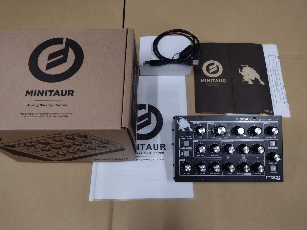 MOOG MINITAUR アナログ ベース シンセサイザー モーグ ミニタウ
