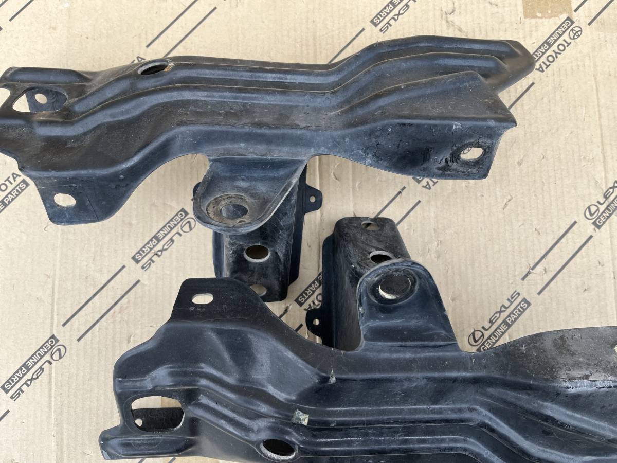 ☆AE86 後期 レビン 純正形状 軽量フロントバンパーステー 左右セット