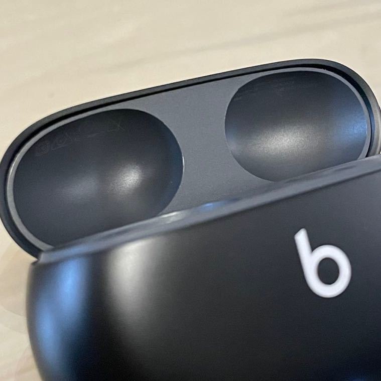 64%OFF!】 Beats Studio Buds ブラック ケース bykojirestaurante.com.br