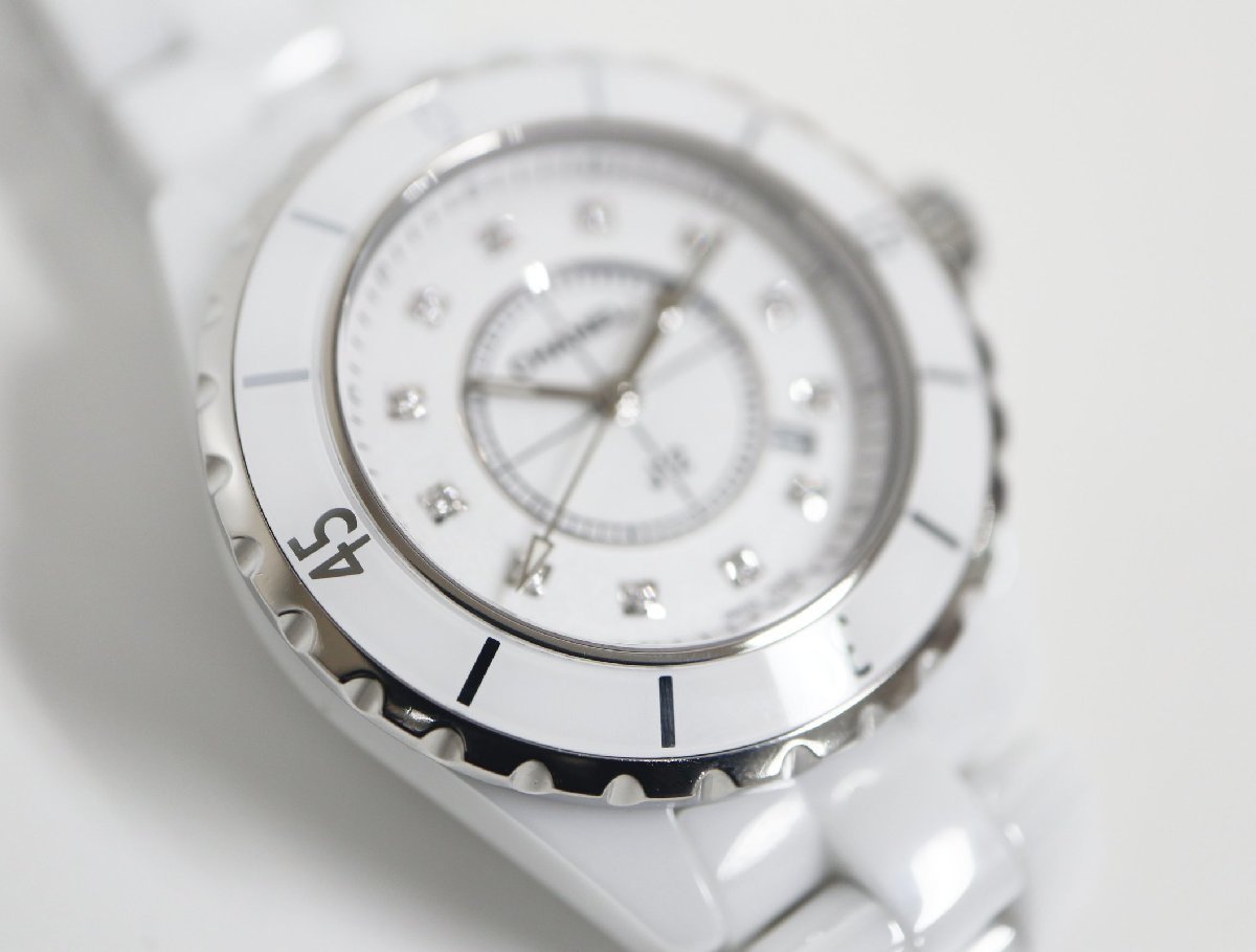 シャネル CHANEL J12 H1628 ホワイト セラミック 12P ダイヤ クォーツ