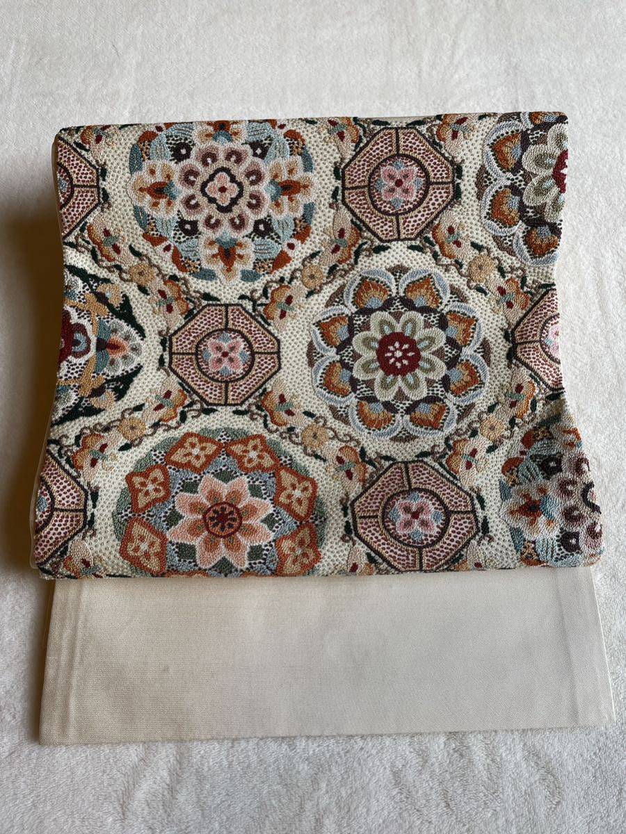 相良刺繍に絞り袋帯未使用-