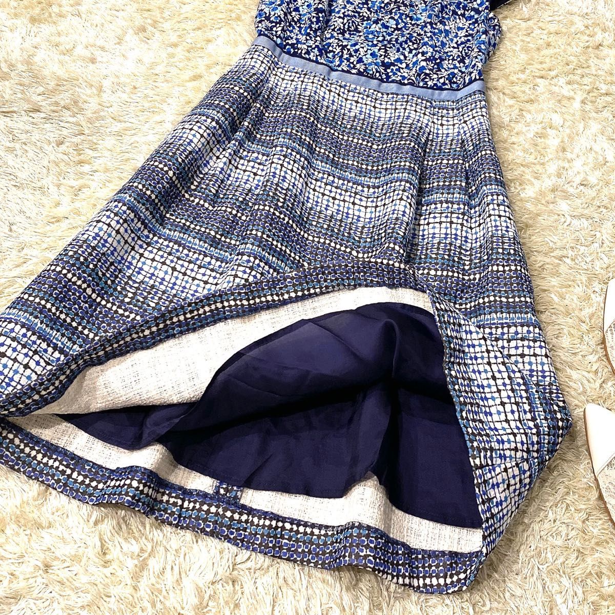 極美品】トッカ 花柄ドッキングワンピース ウエストマーク Aライン