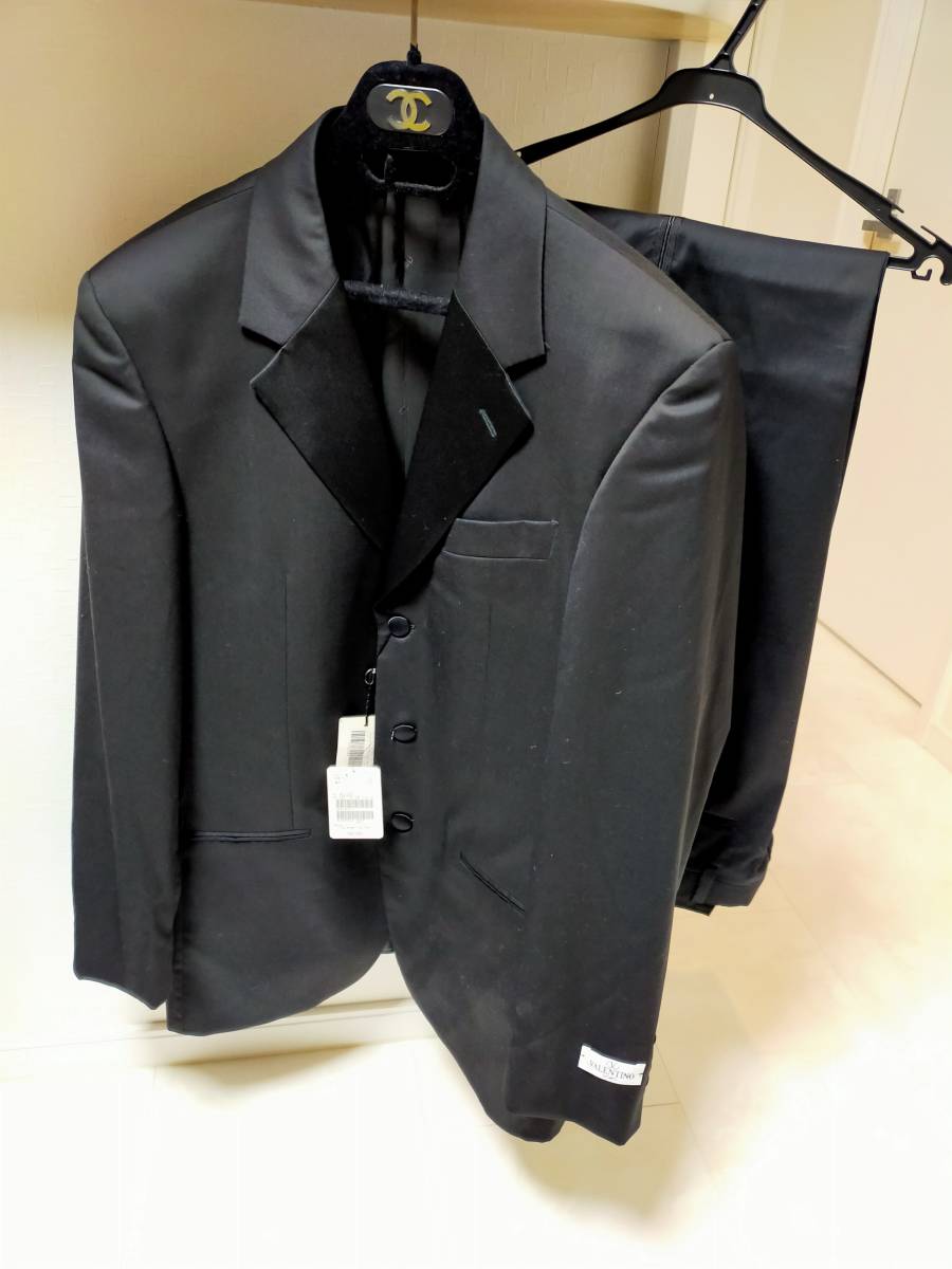 ヴァレンティノ　セットアップ　スーツ　ブラック　48_画像1