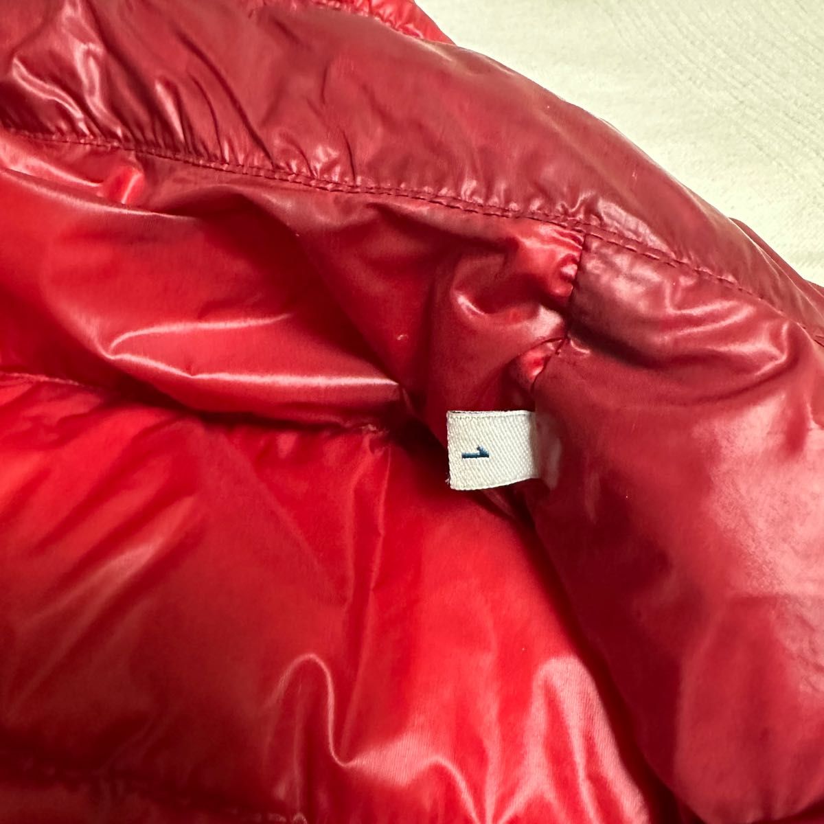 美品 MONCLER モンクレール ダウンベスト GUI レッド サイズ1|PayPay