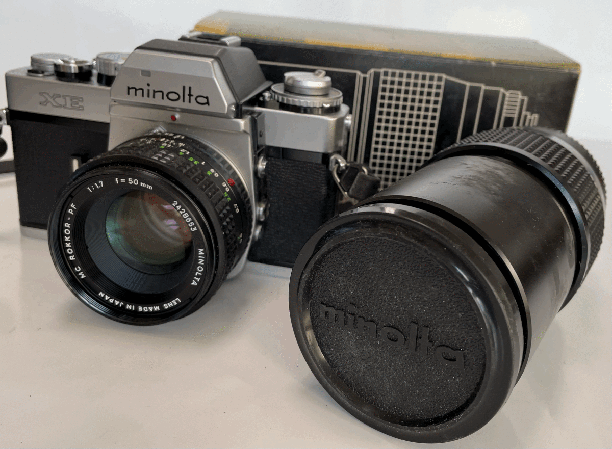 ミノルタ minolta フィルムカメラ&レンズ2本セット XE, MC ROKKOR-PF 1:1.7 f=50mm, MC TELE ROKKO 1:3.5 f=200mm_画像1