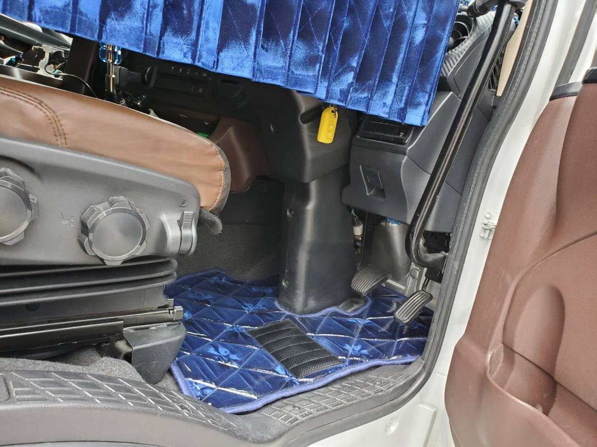 ベストワンファイター用　新格子　ダイヤキルト フロアマット 運(yùn)転席　グリーン