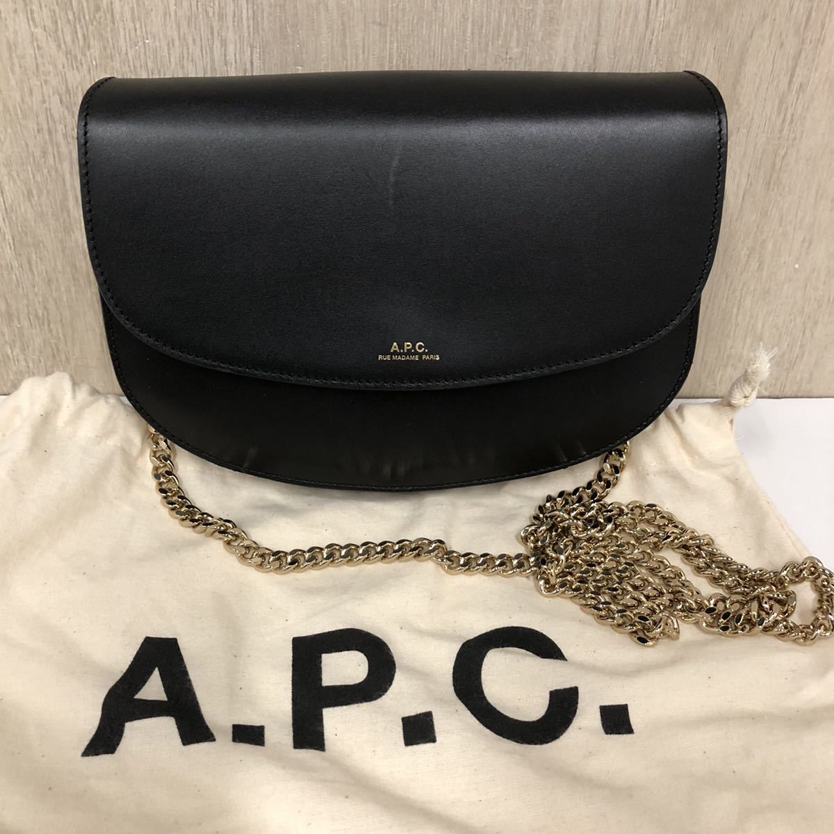 保存袋付き★【A.P.C.】アーペーセー★ショルダーバッグ チェーン MINI GENEVE ON STRAP ブラック 02