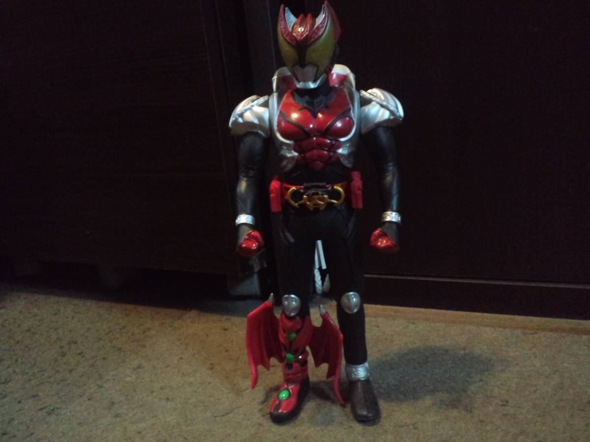 * Kamen Rider Kiva * figure beautiful goods * size : height 28.0cm*