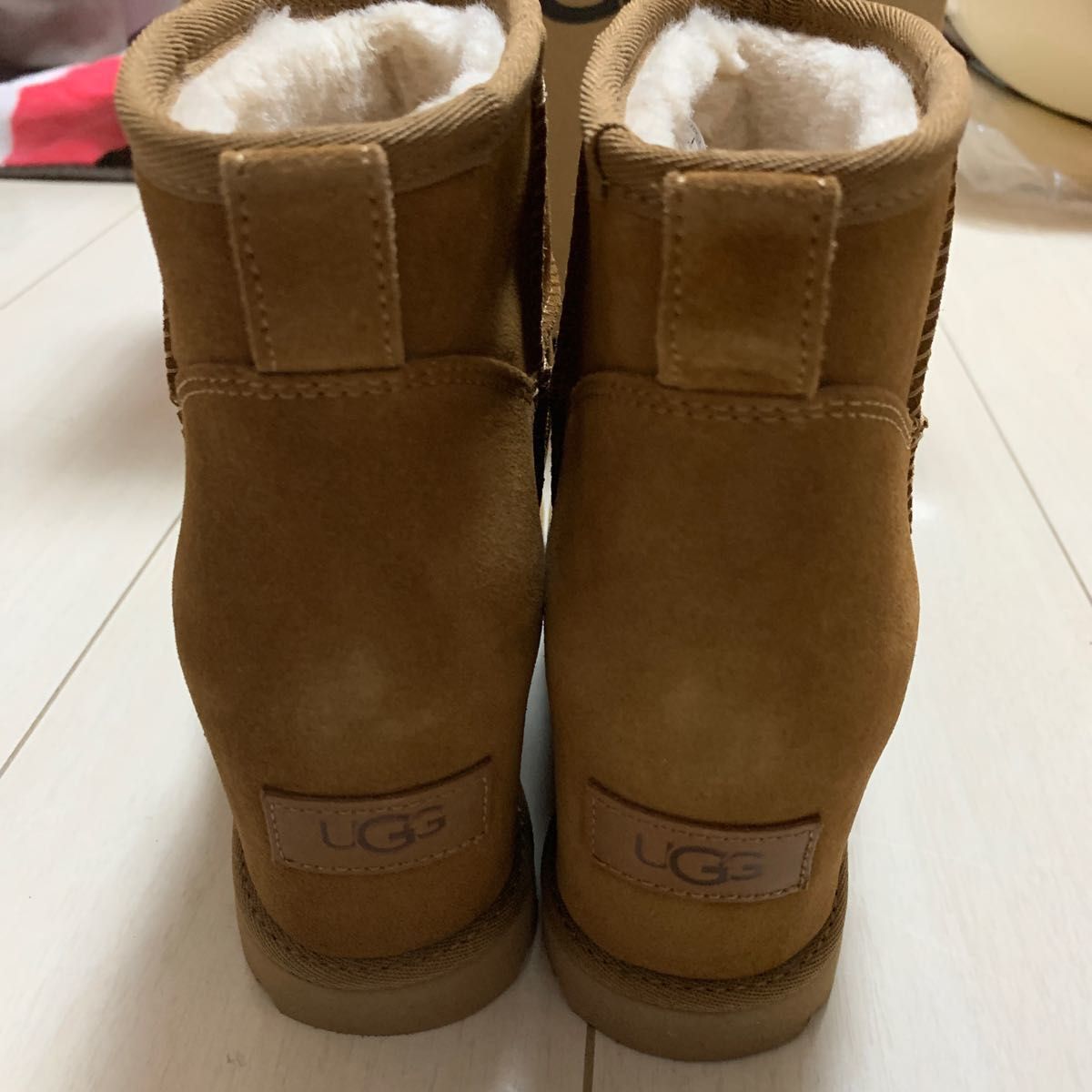 人気SALE格安】 UGG - ☆最終値下げ☆UGG 茶色ショートブーツ 新品の