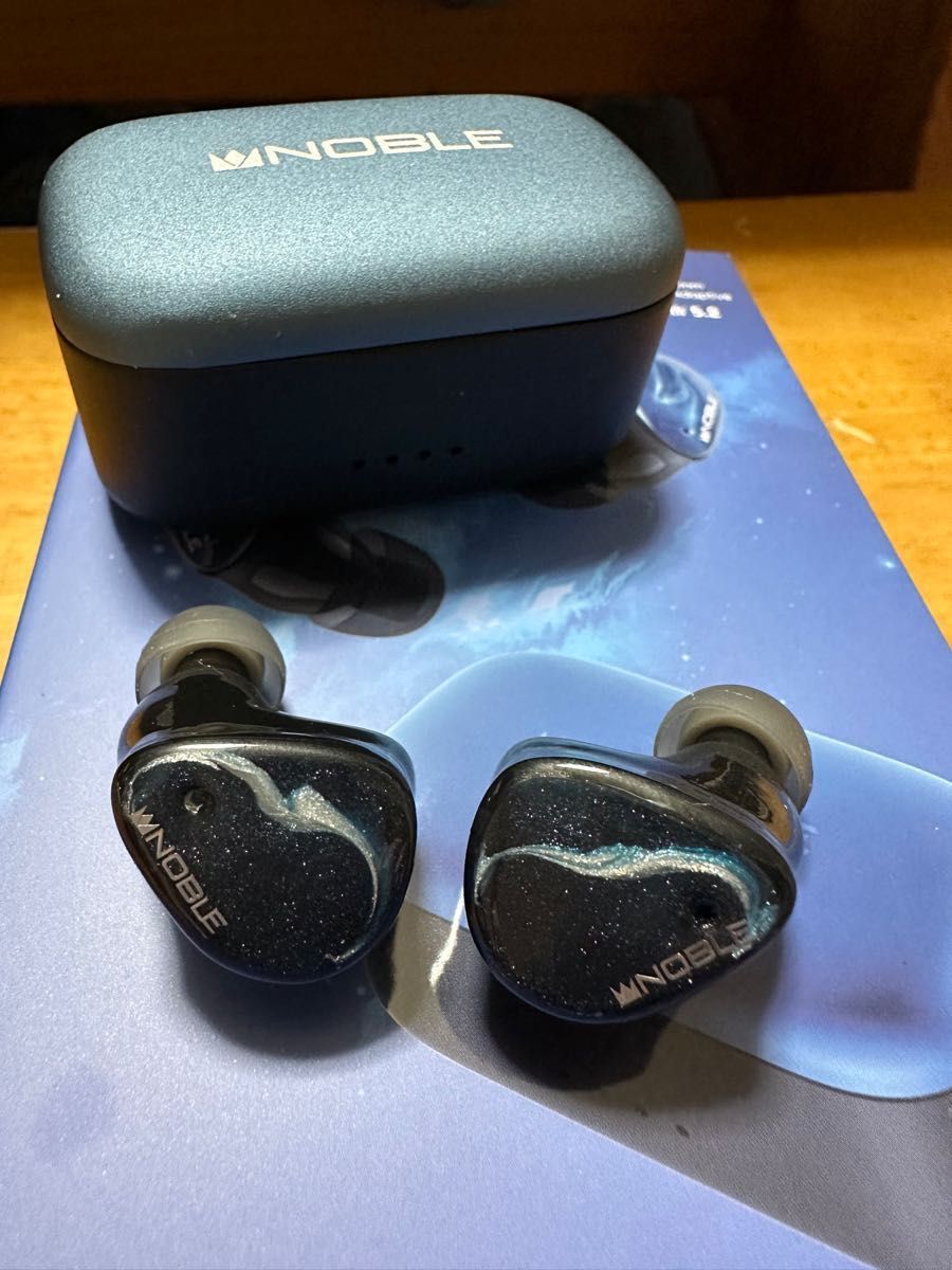 ネット最安値 Noble Audio FoKus Mystique 今日だけ特別値引き 中古 超