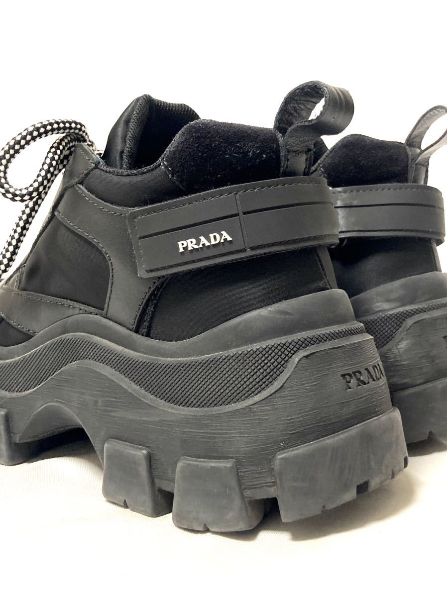 プラダ PRADA タンクソール ダッドスニーカー 靴 ロゴ 厚底 ペガサス-