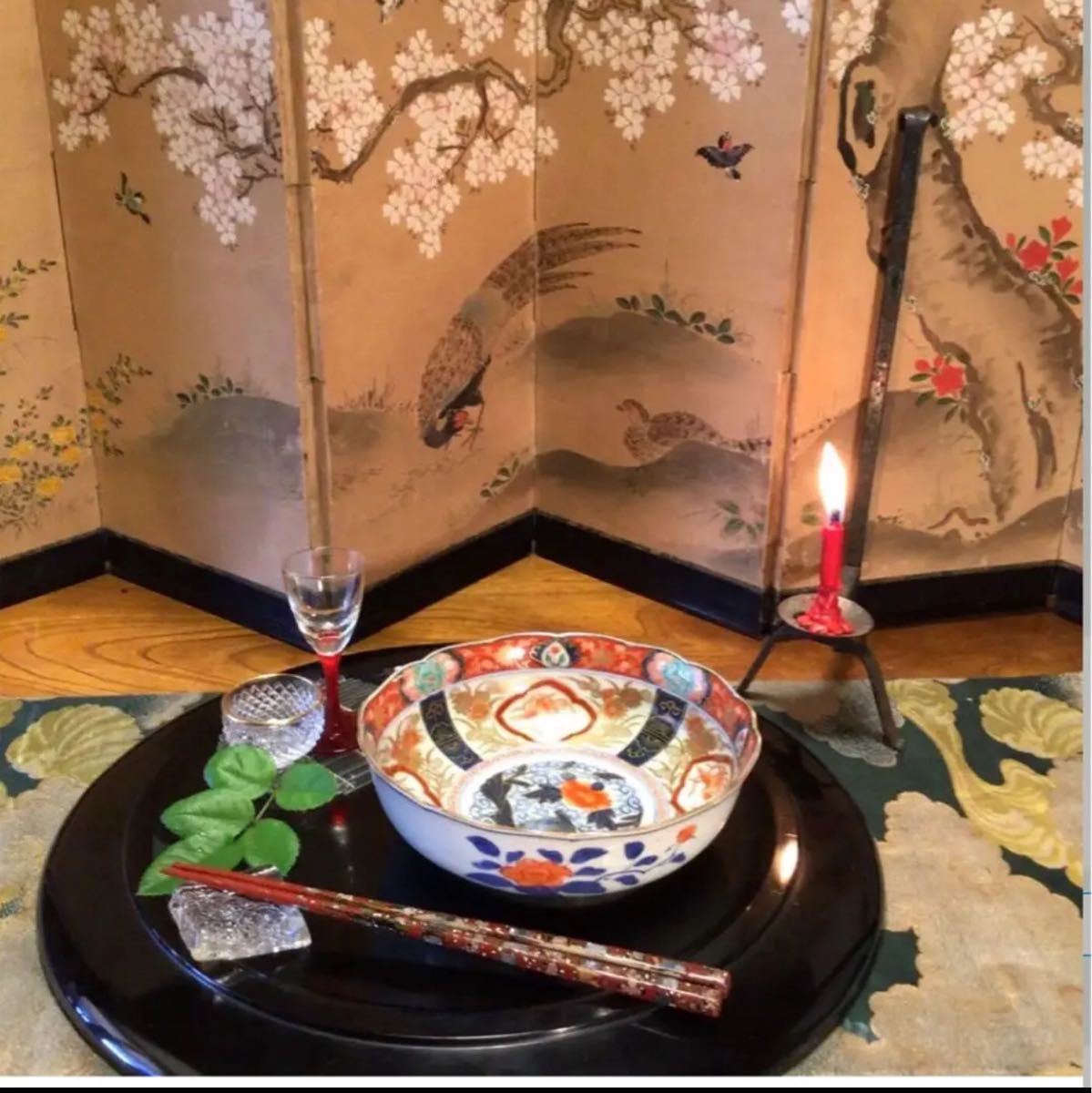 A575 古伊万里 極上赤絵 見込牡丹 窓絵鳳凰 筍干鉢 輪花型 金縁 5客