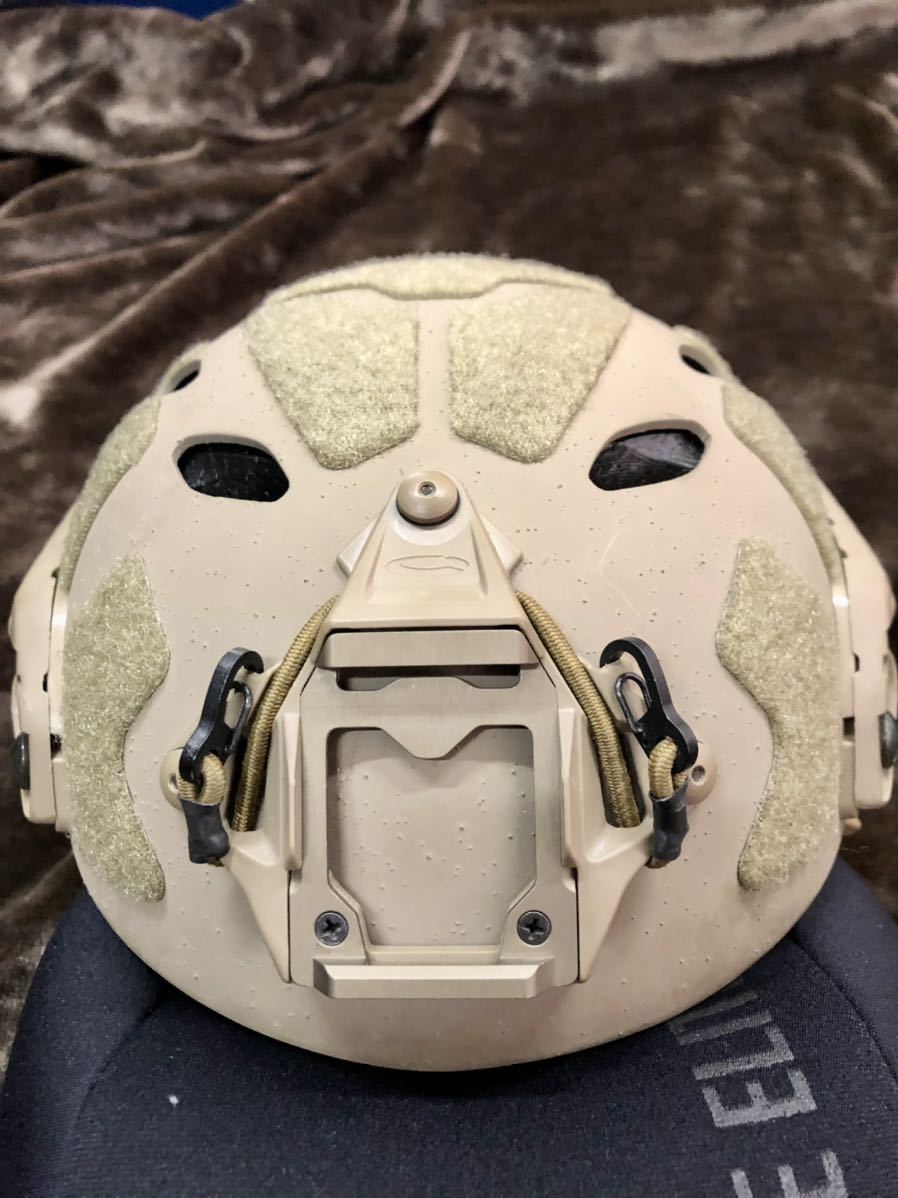 しでしたら】 Ops Core FAST SF Carbon Helmet L 実物 ちます
