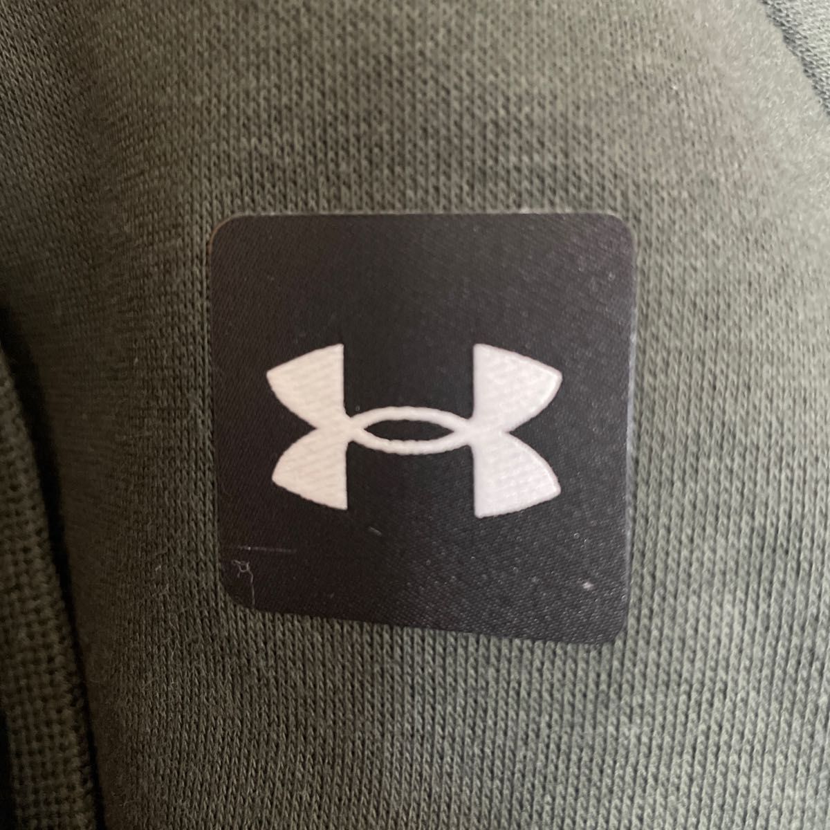 アンダーアーマー　パーカー　 UNDER ARMOUR  裏起毛　タグ付き　未使用