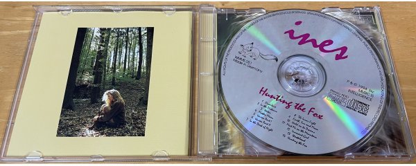 ◎INES / Hunting the Fox ( 女性Key奏者 ) ※ ドイツ盤 CD【 WMMS WMMS 051 】1994年発売 / Anyone's Daughter~ Asgardのメンバー参加_画像3