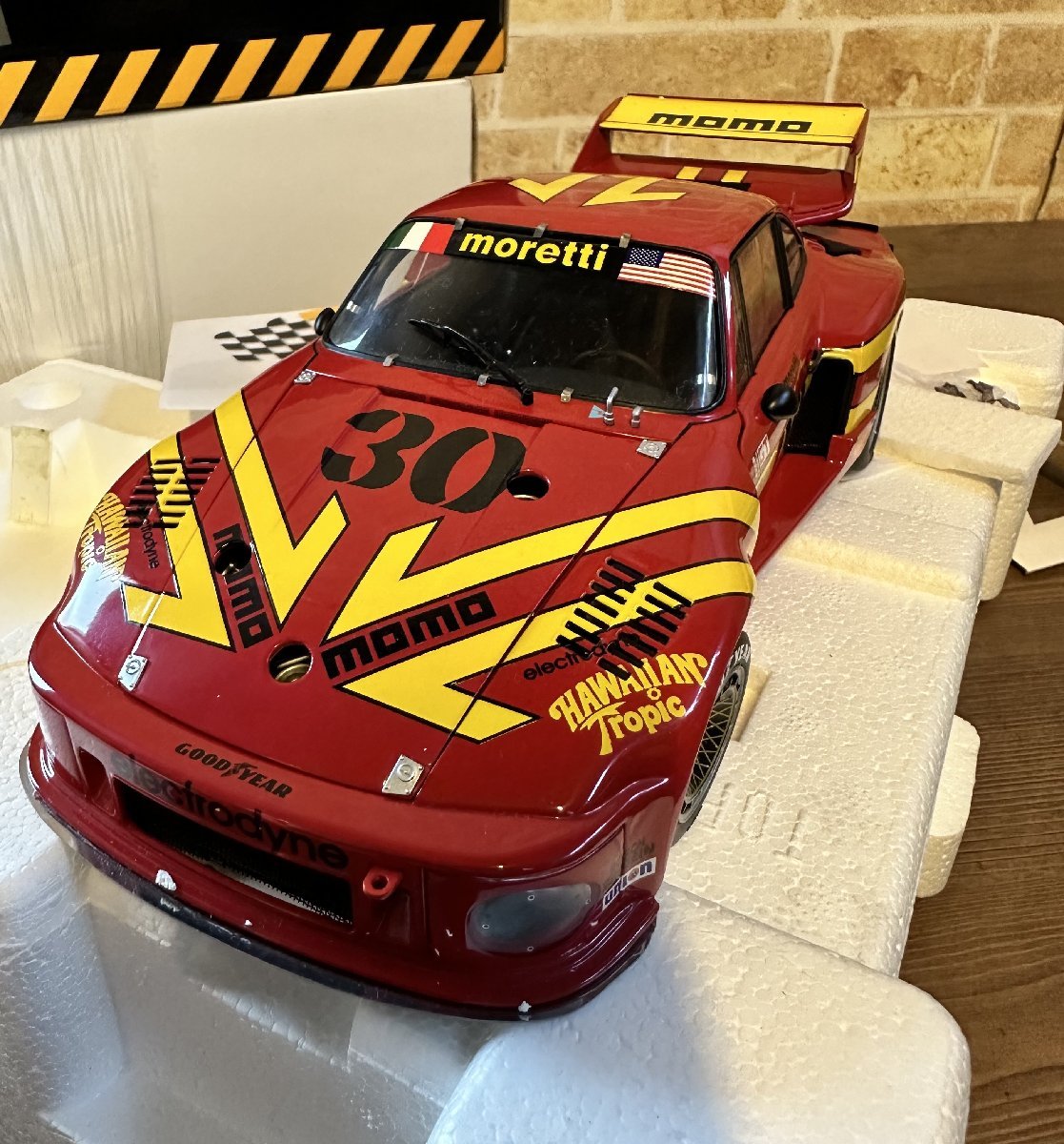 中古】exoto 1/43 バルトレッティ レーシングカー トランス 中古】exoto 1/43 バルトレッティ レーシングカー トランス