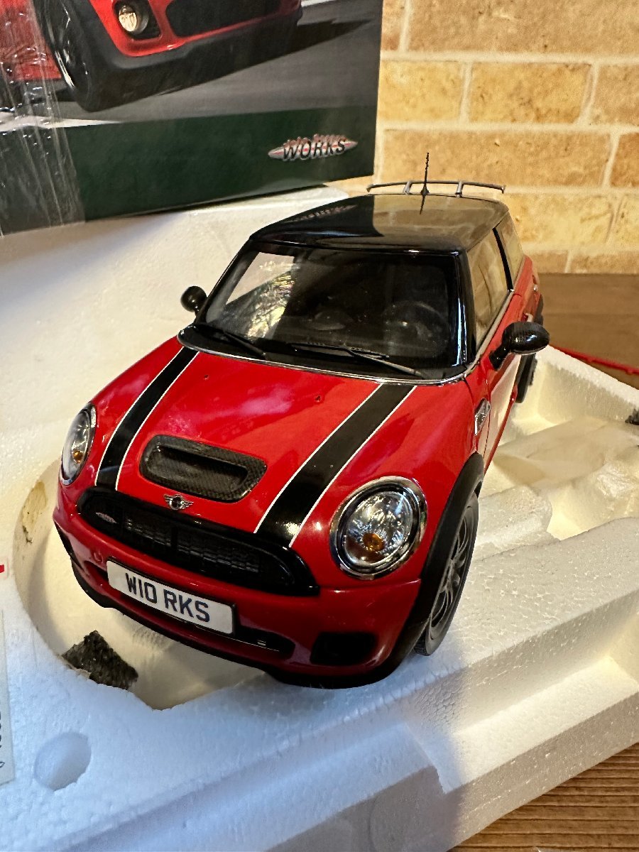  б/у 1/18 BMW специальный заказ MINI S JHON COOPER WORKS John Cooper Works JCW Mini Mini Cooper R56 2 поколения 