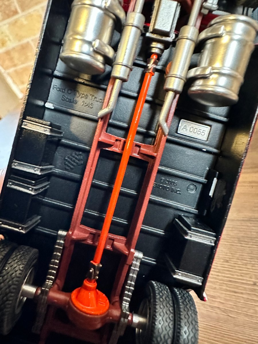 11900円 USED EXOTO エグゾト 1/43 Ford フォード Cタイプ 11900円 USED EXOTO エグゾト 1/43 Ford フォード Cタイプ