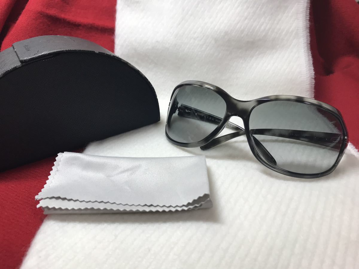 美品☆GACKT同型同色☆PRADA サングラス SPR14G ブラック プラダ