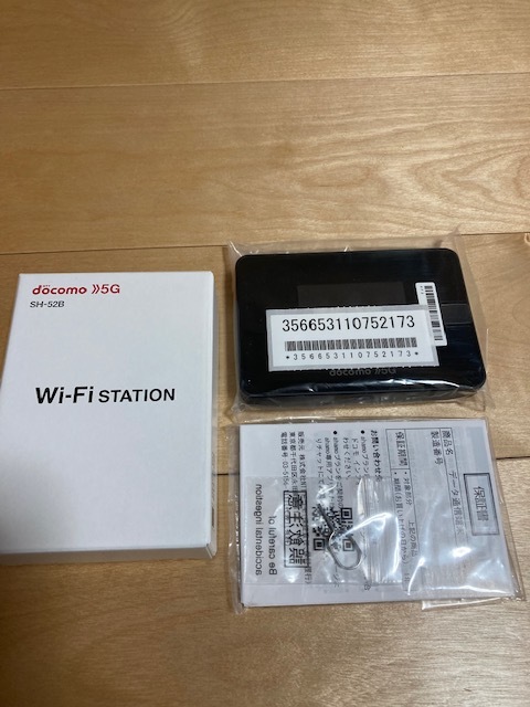 高い品質 Wi-Fi docomo SH-52A Wi-Fi STATION STATION SH-52B - www
