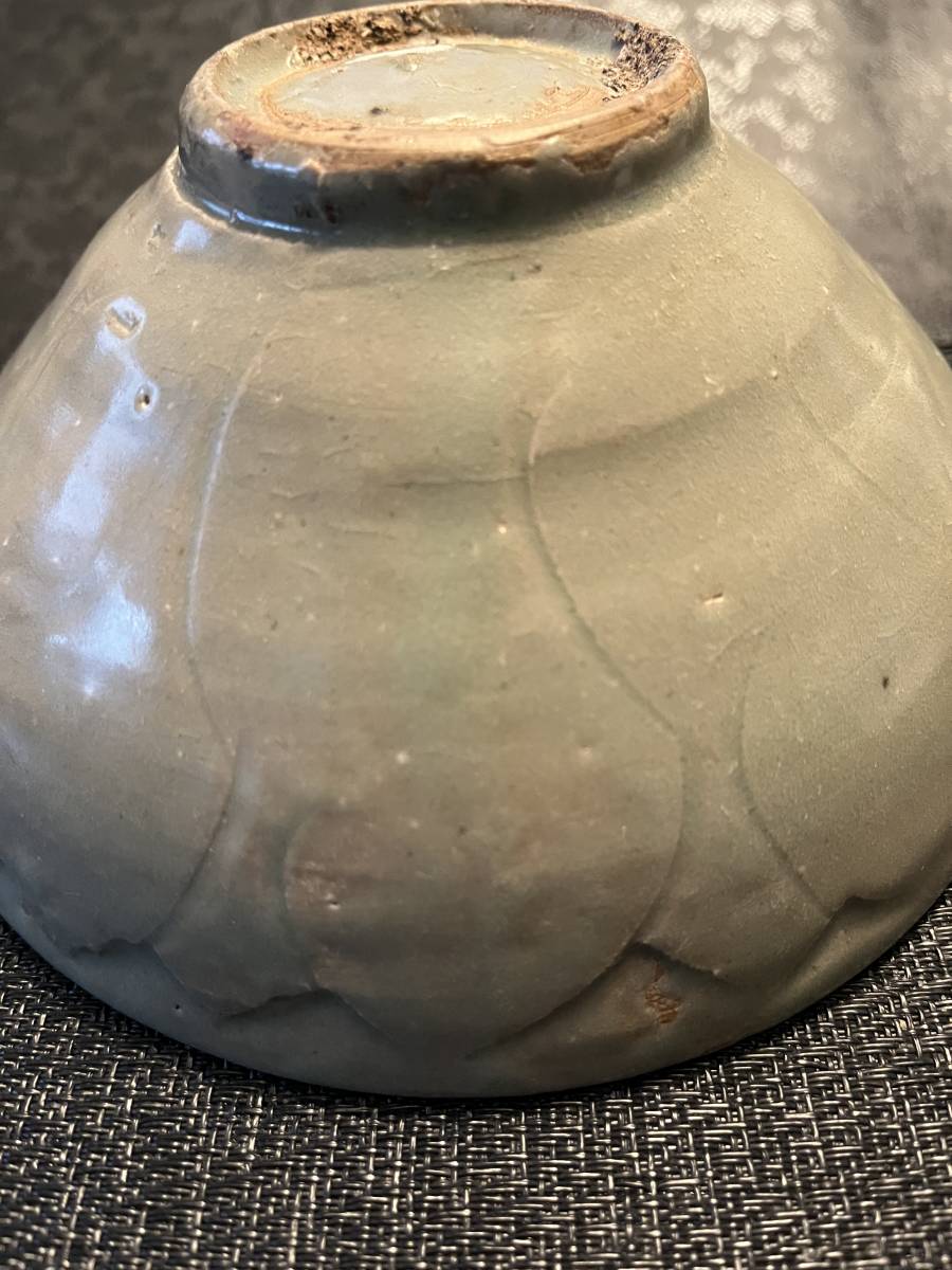 高麗 青磁茶碗 蓮弁紋 | normanhubbard.com