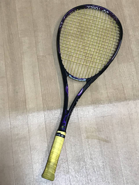 Yahoo!オークション - 中古YONEX テニスラケット ソフト 軟式 Yahoo!オークション - 中古YONEX テニスラケット ソフト 軟式
