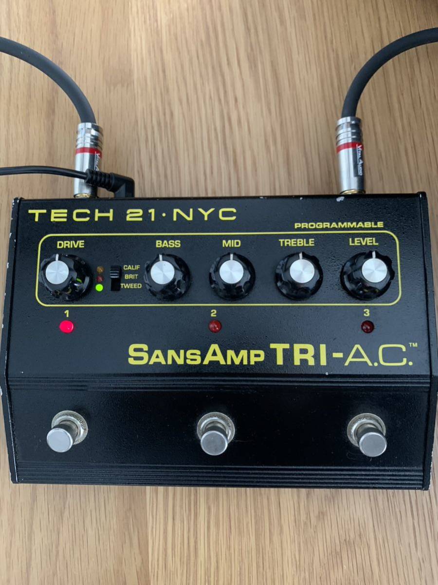 アウター ジャケット ギターアンプシミュレーター TECH21 SansAmp TRI