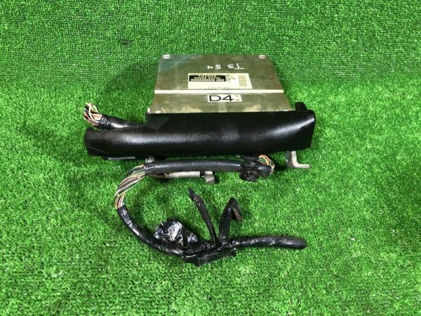 TOYOTA サクシード CBA-NCP58G サクシードワゴン 純正 エンジンコンピューター ECU 1NZ TOYOTA 89666-52040 212000-0540COMPUTER ID:1567_Pictures1