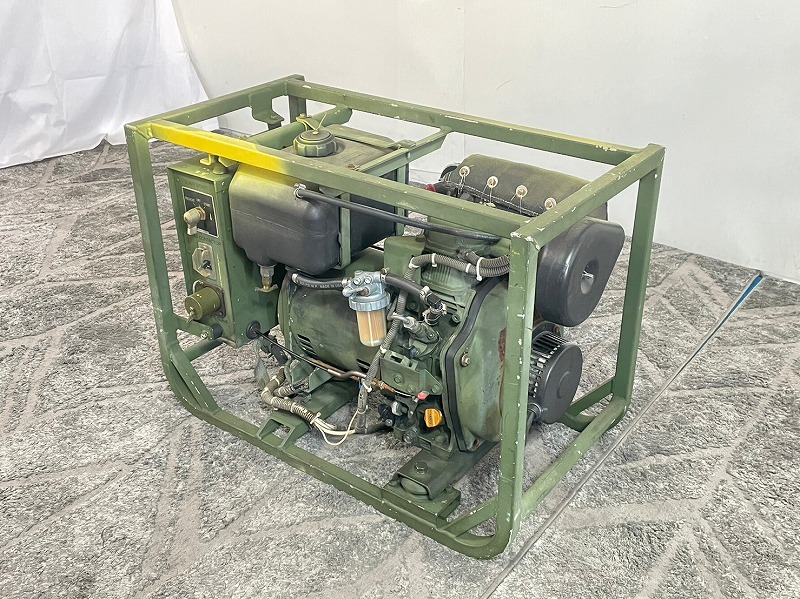 Yahoo!オークション - 【米軍放出品】DEWEY 発電機 2KW Yahoo!オークション - 【米軍放出品】DEWEY 発電機 2KW