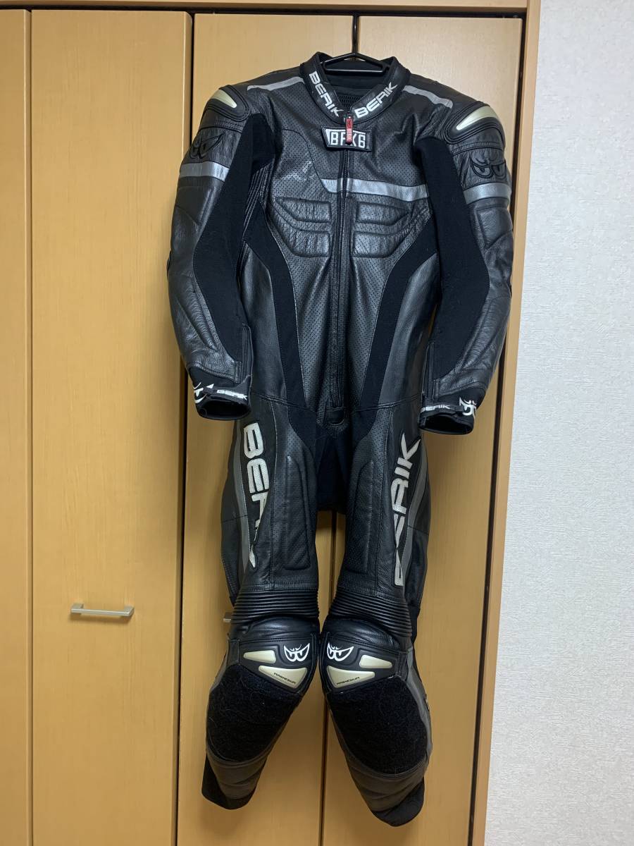 ベリック カンガルー革 レーシングスーツ サイズ50 ハイエンドモデル マグネシウム MFJ公認 BERIK RECE-DEP 2.0