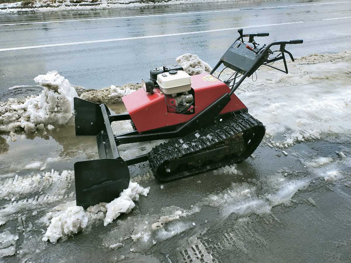 ハイド板 ｃｍ！ 排土板 除雪機 自作好きの方どうぞ スノープラウ