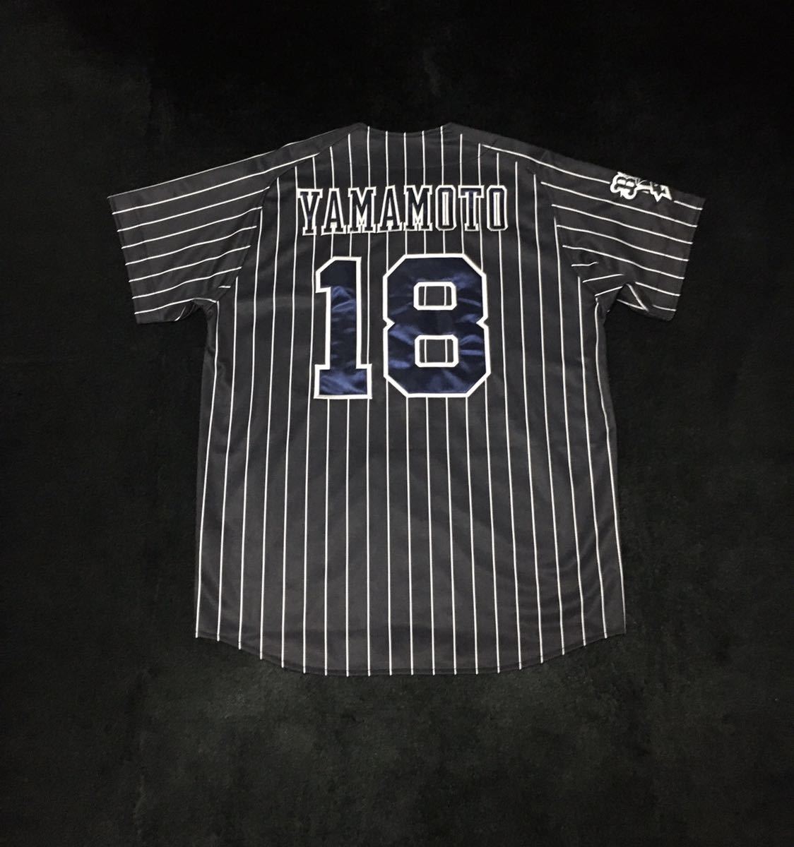 東京都で新たに 山本由伸 オーセンティックユニフォーム (サード