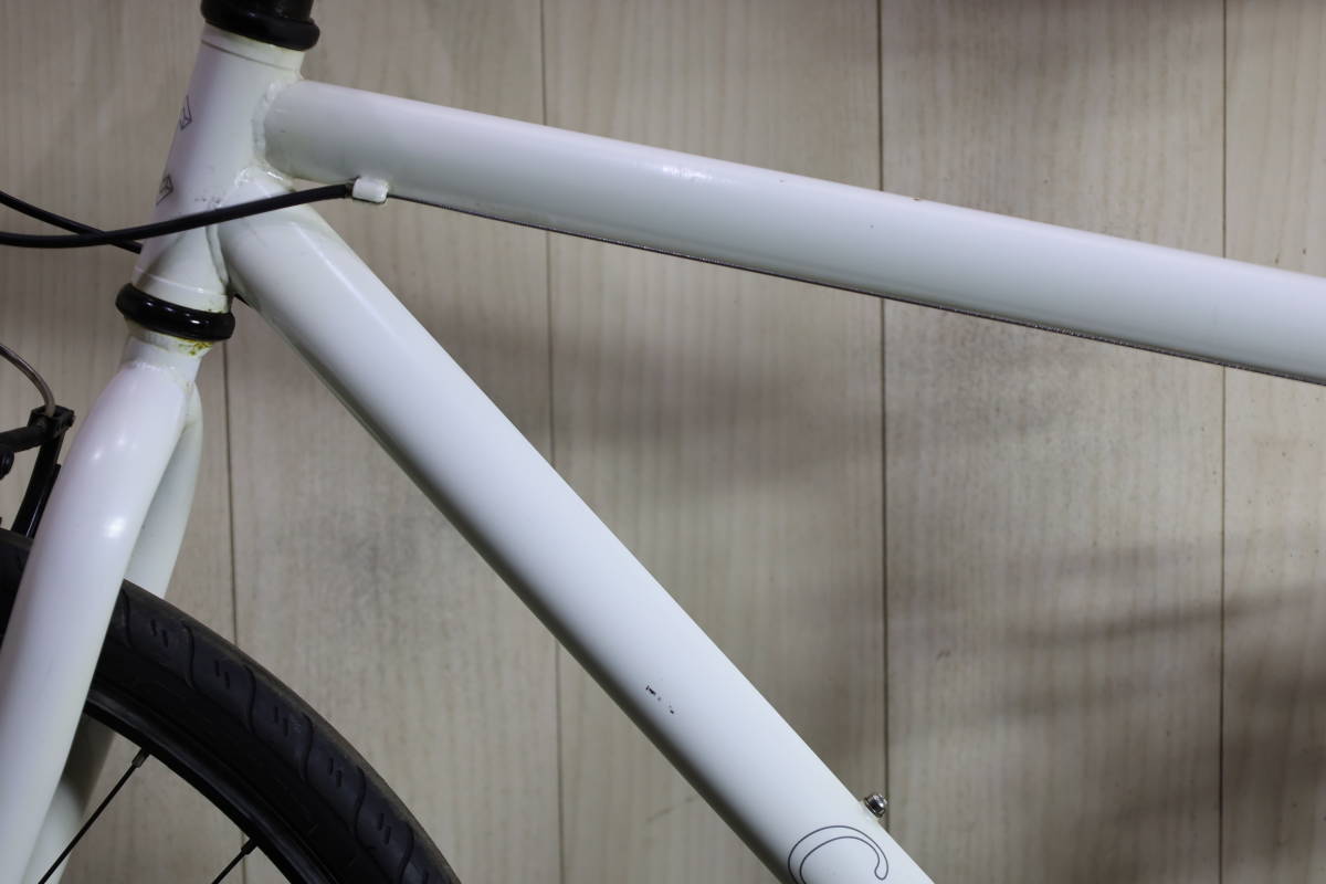 人気良品！CULTURE BIKE(カルチャーバイク) S260 26型　クロモリ1シマノ8速 430mm WHITE色 クロスバイク