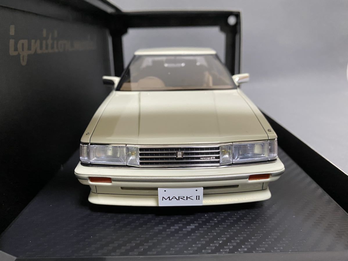 みいただき】 Toyota MarkII Grande (GX71) Limited White 1/18