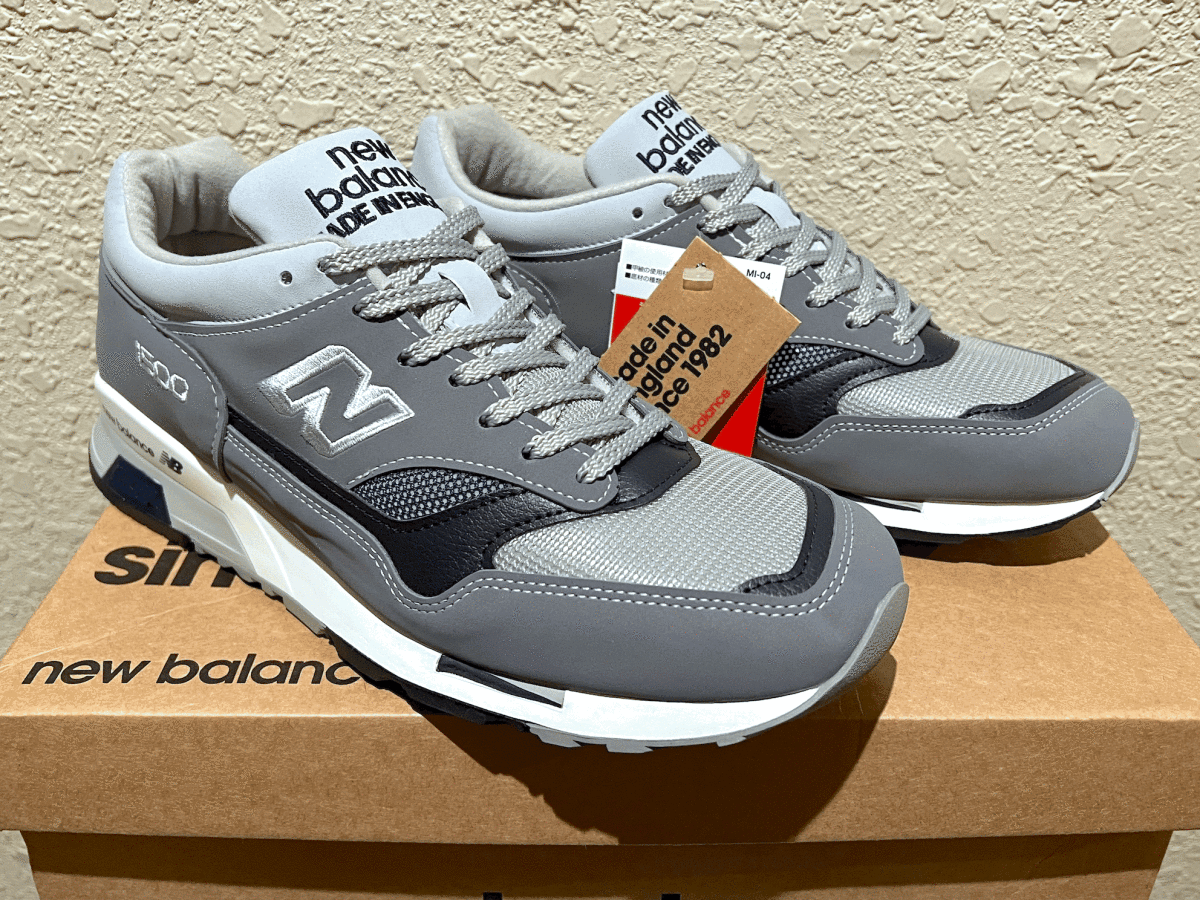 国内正規品 生産終了 New Balance M1500UKG GRAY UK製 US10 グレー×ネイビー 新品 未使用 イギリス製 英国製 NB スニーカー M1500UK G