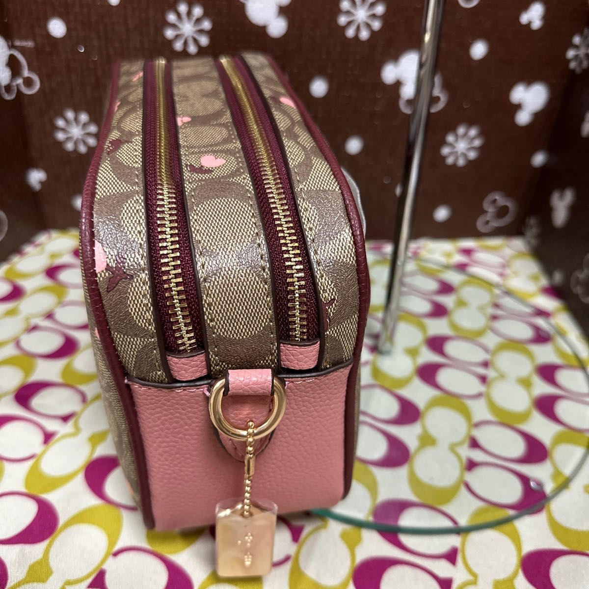 セール! 新品☆COACH シグネチャー ハートフローラルプリント
