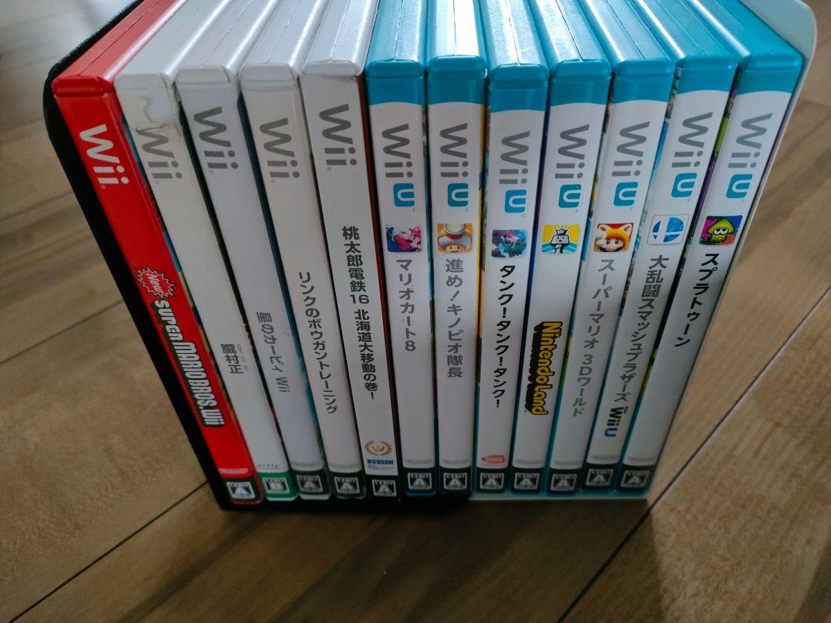 【中古品】Nintendo WiiU　ソフト12本セット