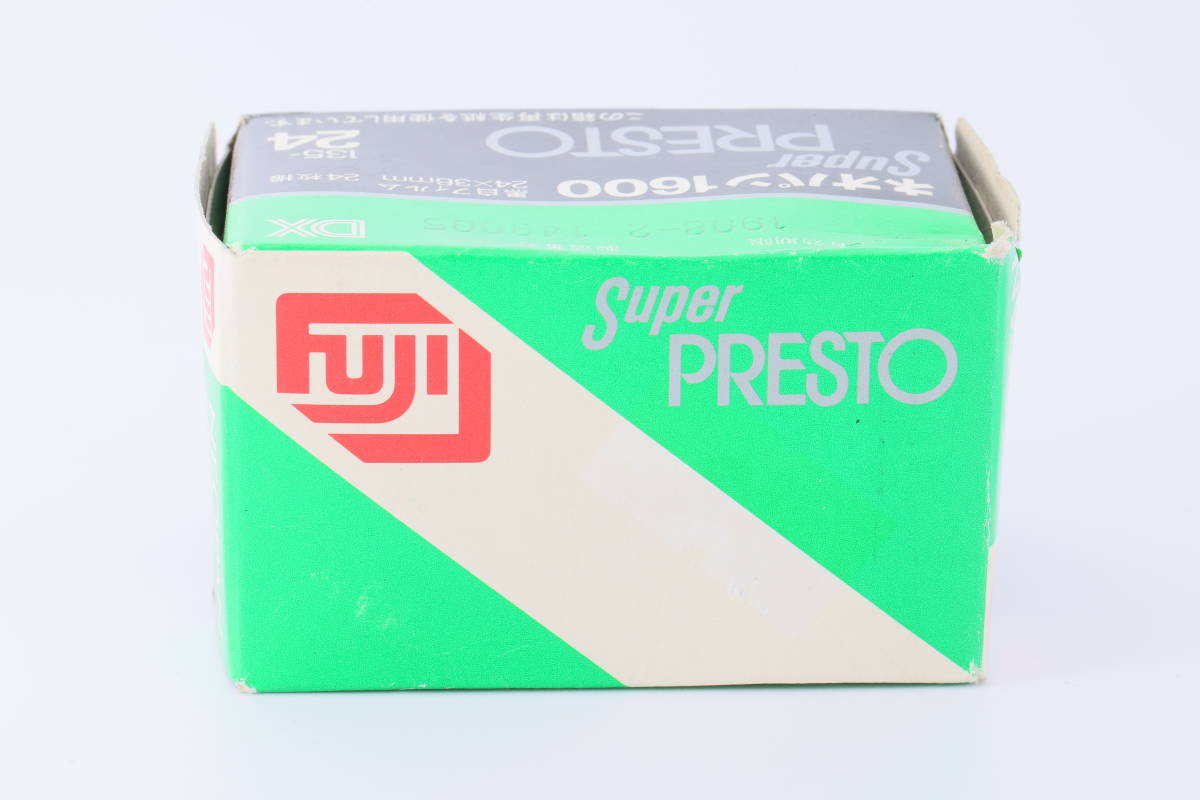 ☆実用品☆ フジフイルム FUJIFILM NEOPAN 1600 SUPER PRESTO 135-24