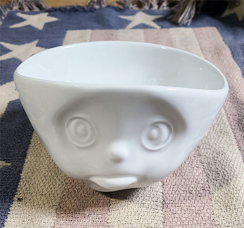 女性が喜ぶ♪ ボウル ドイツ 500ml 顔の食器 ホワイト 白 未使用