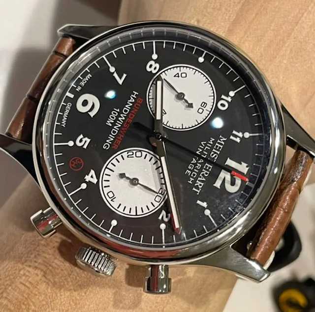 ィーナス】 Meisterart vintage military Chronograph 世界限定モデル