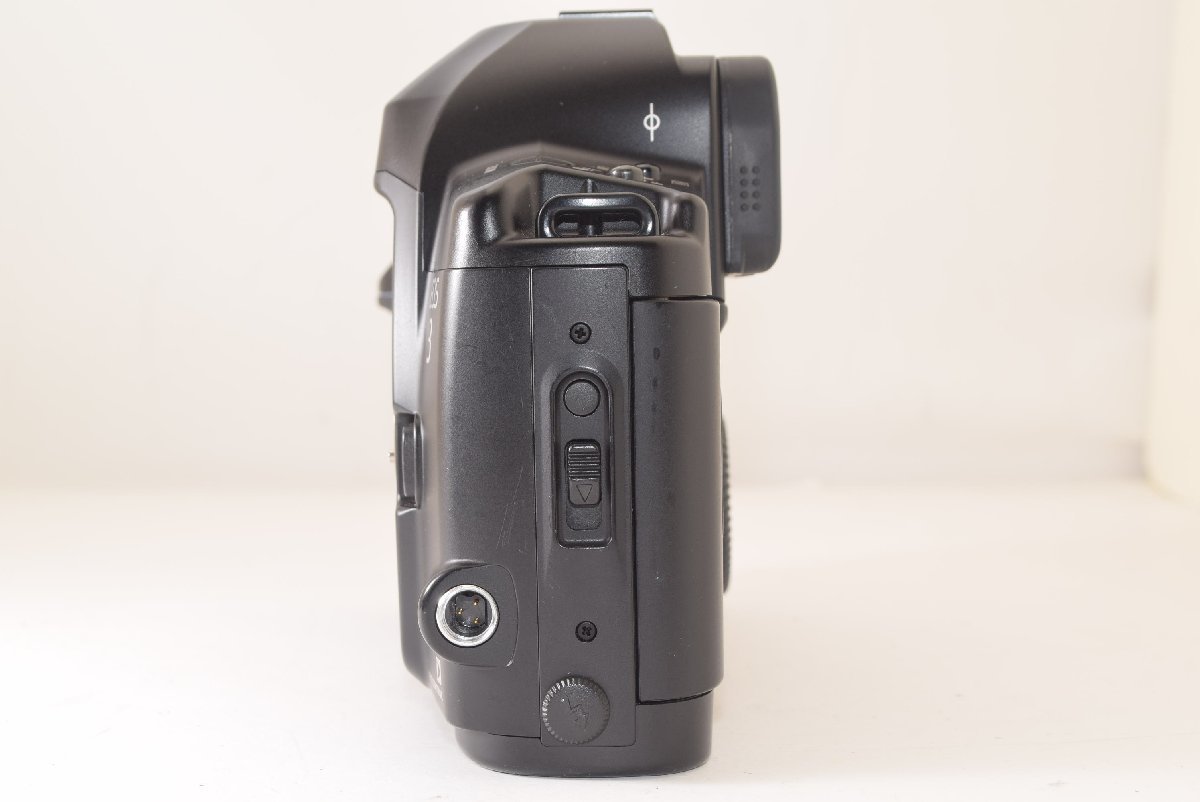 ☆美品☆ Canon キャノン EOS 3 EYE CONTROL ボディ AF フィルム一眼