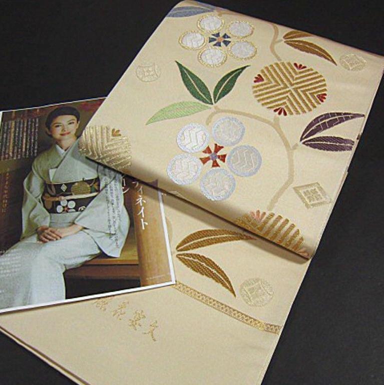 Yahoo!オークション - ワンランク上質な逸品 美しいキモノ掲載柄 新品