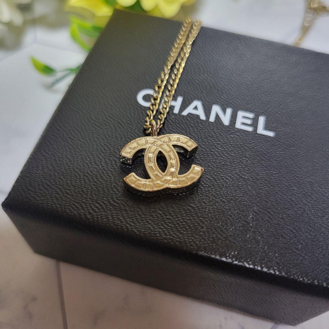 年末のプロモーション CHANEL かわいい ココマーク ロゴ ネックレス